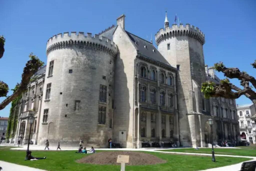 L'Industrial - 500M Musee Bd Angoulême Exterior foto